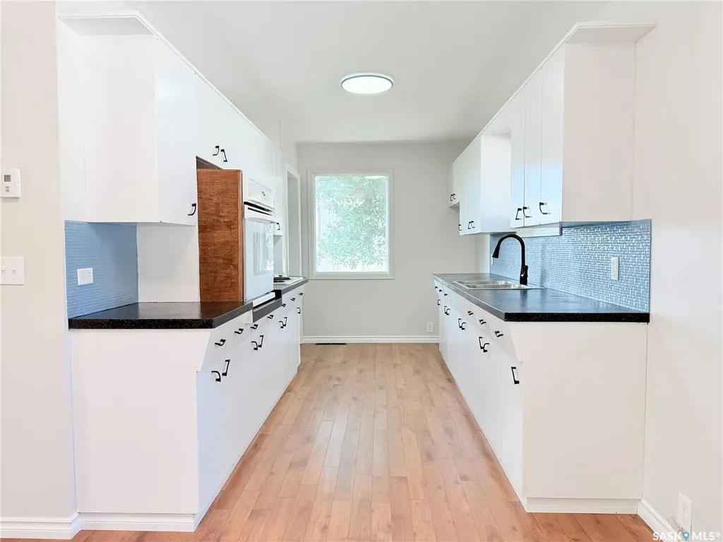 201 Ottawa Street Davidson SK S0G 1A0