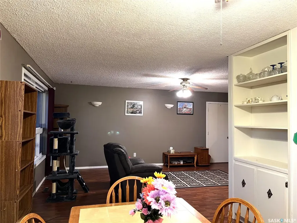 904 Railway Avenue Loon Lake SK S0M 1L0