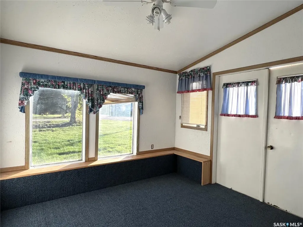 904 Railway Avenue Loon Lake SK S0M 1L0