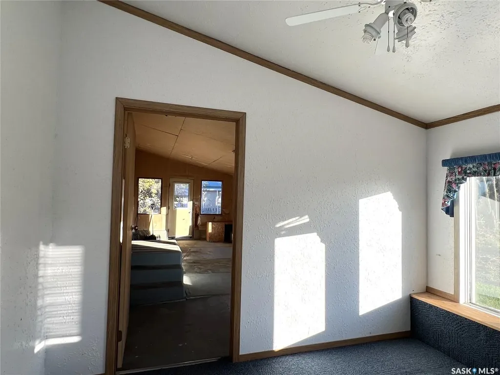 904 Railway Avenue Loon Lake SK S0M 1L0