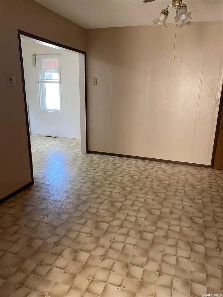 301 Shurygalo Road Bienfait SK S0C 0M0