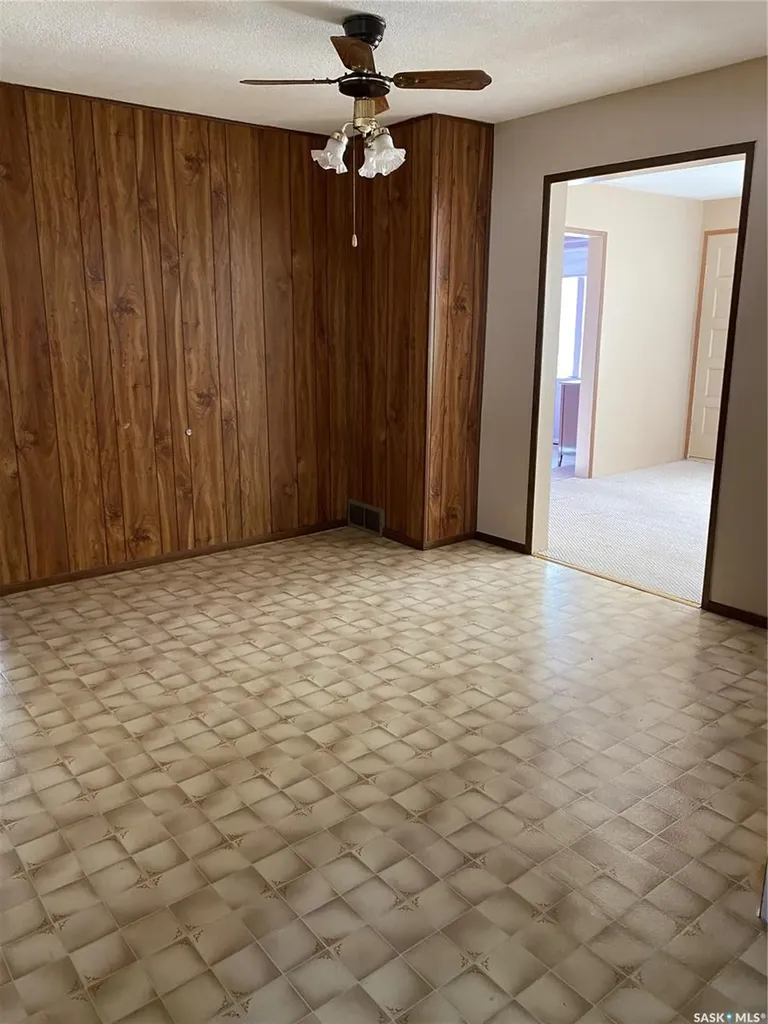 301 Shurygalo Road Bienfait SK S0C 0M0