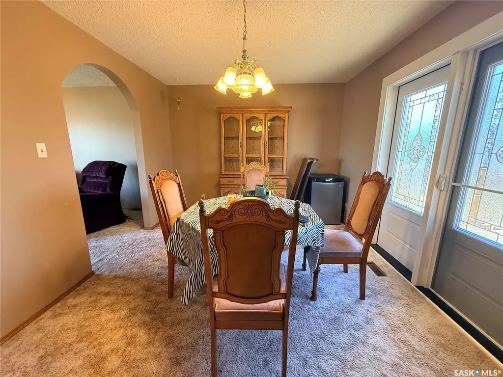 4419 Centre Street Cadillac SK S0N 0K0