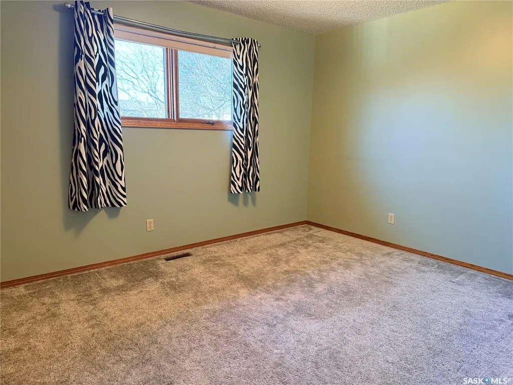 4419 Centre Street Cadillac SK S0N 0K0