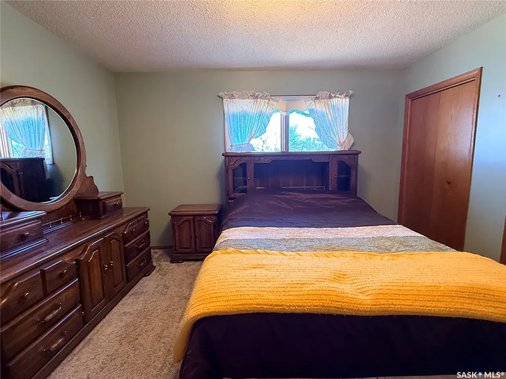 4419 Centre Street Cadillac SK S0N 0K0