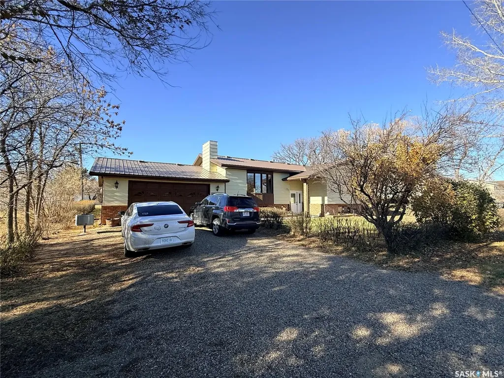 4419 Centre Street Cadillac SK S0N 0K0