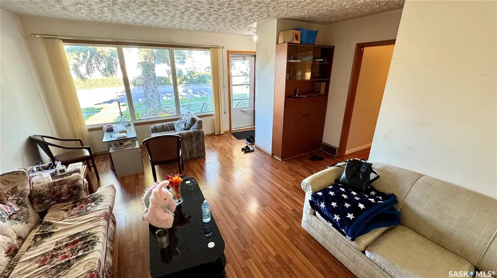 115 1st Street Davidson SK S0G 1A0