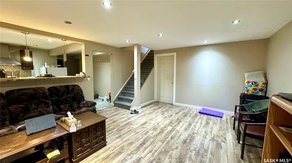 115 1st Street Davidson SK S0G 1A0