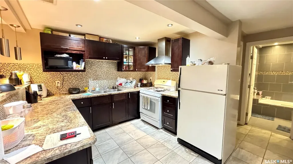 115 1st Street Davidson SK S0G 1A0