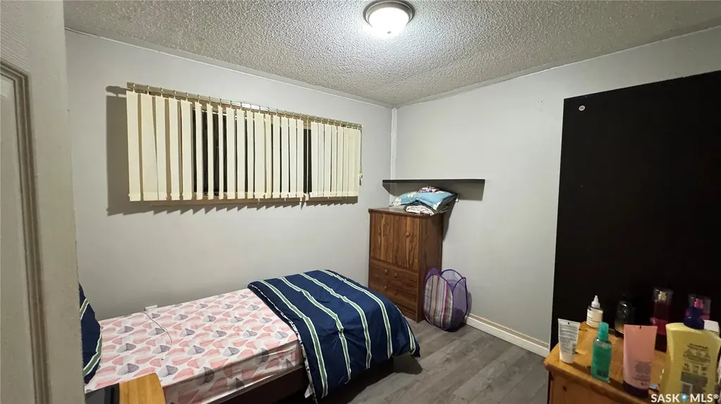 115 1st Street Davidson SK S0G 1A0