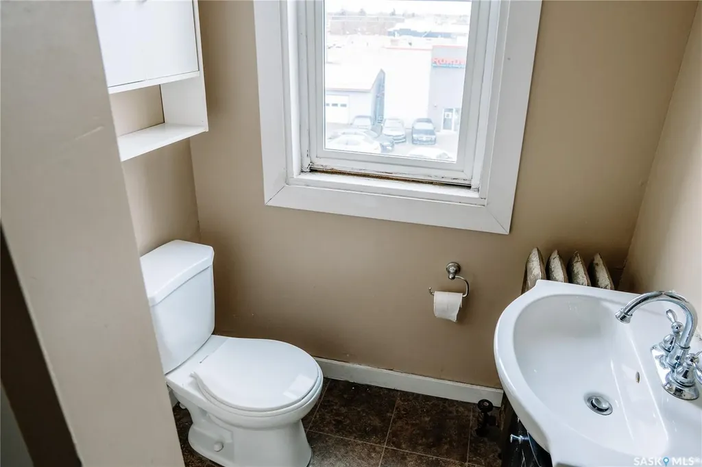 1174 Albert Street Regina SK S4R 2R1