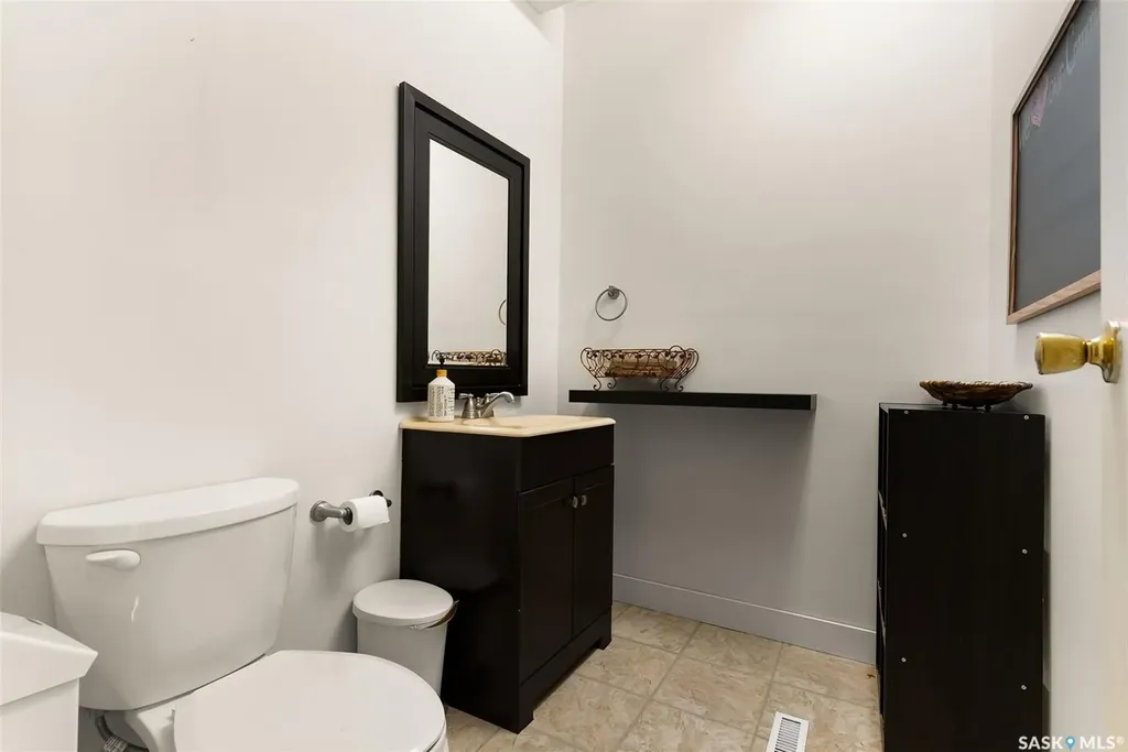 1174 Albert Street Regina SK S4R 2R1