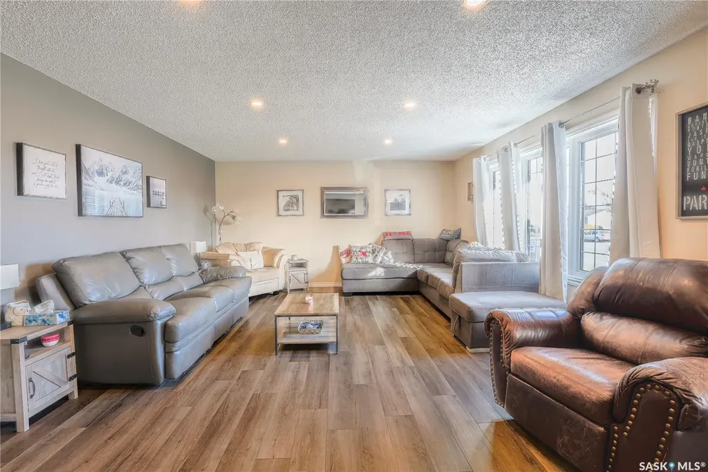 502 Main Street Delisle SK S0L 0P0