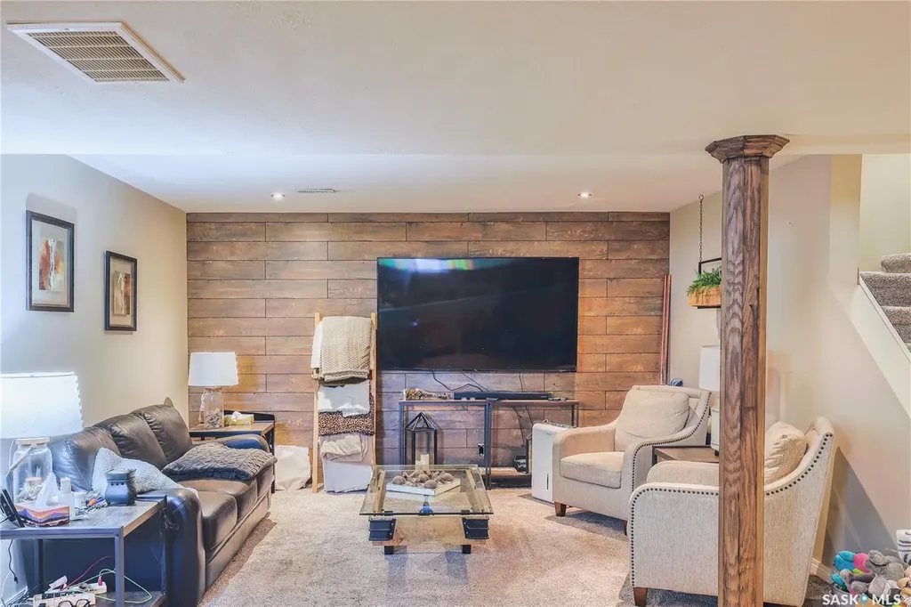 502 Main Street Delisle SK S0L 0P0