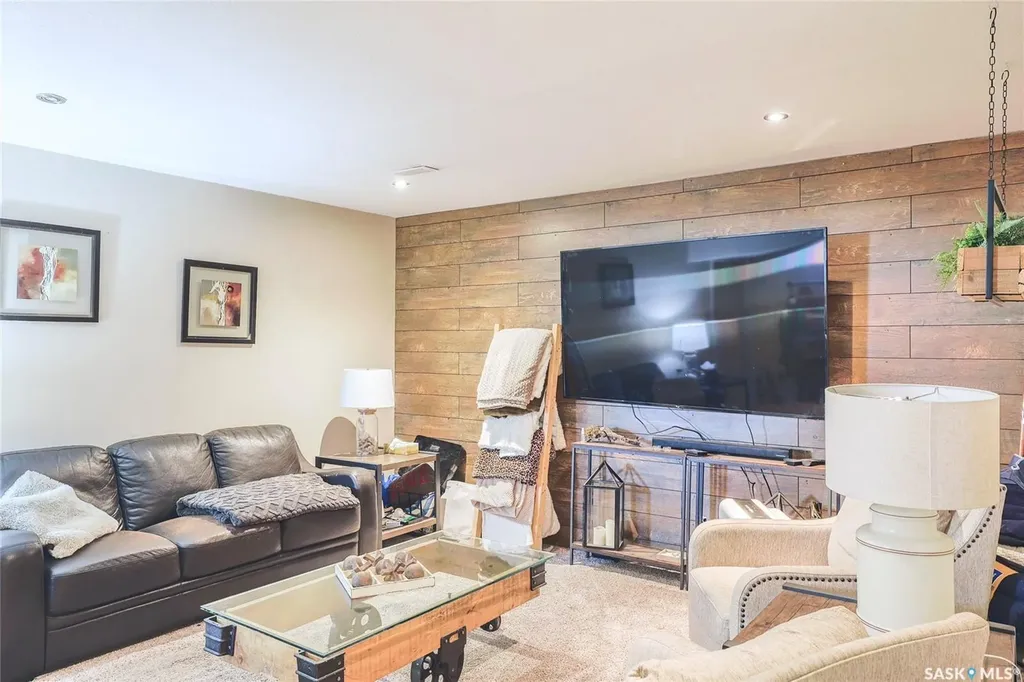 502 Main Street Delisle SK S0L 0P0