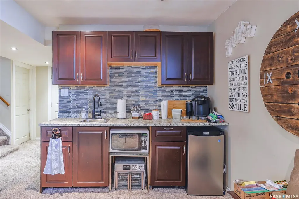 502 Main Street Delisle SK S0L 0P0