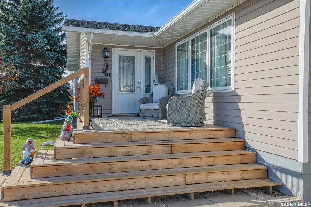 502 Main Street Delisle SK S0L 0P0