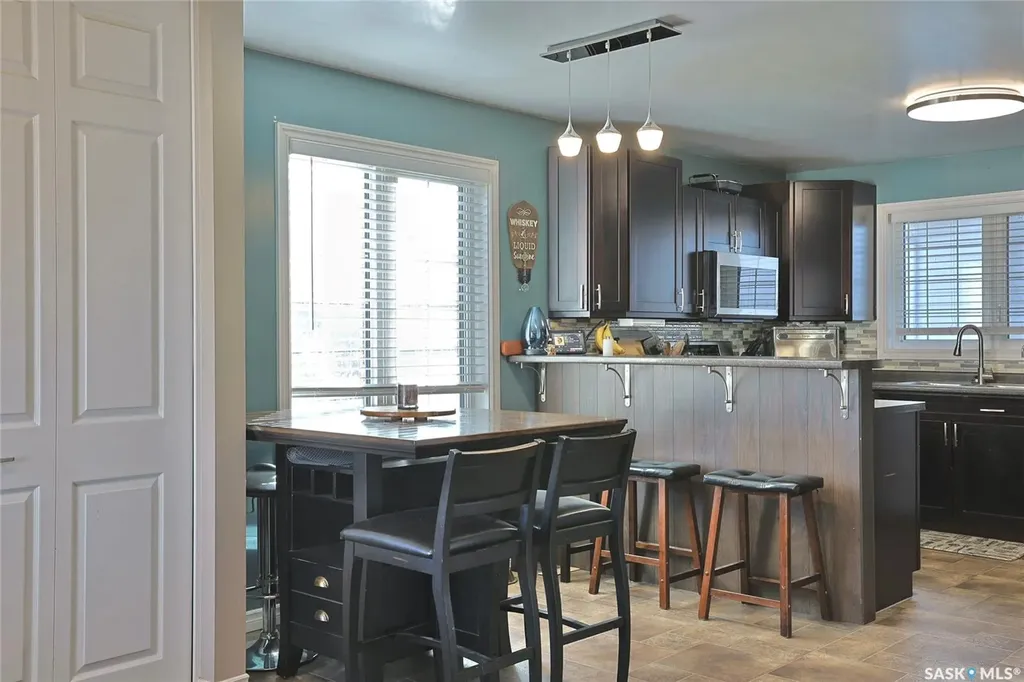 502 Main Street Delisle SK S0L 0P0