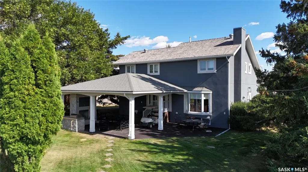 5 Poplar Place Outlook SK S0L 2N0
