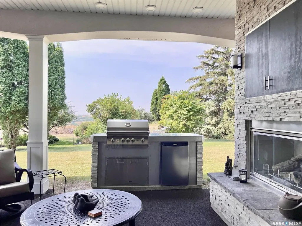 5 Poplar Place Outlook SK S0L 2N0