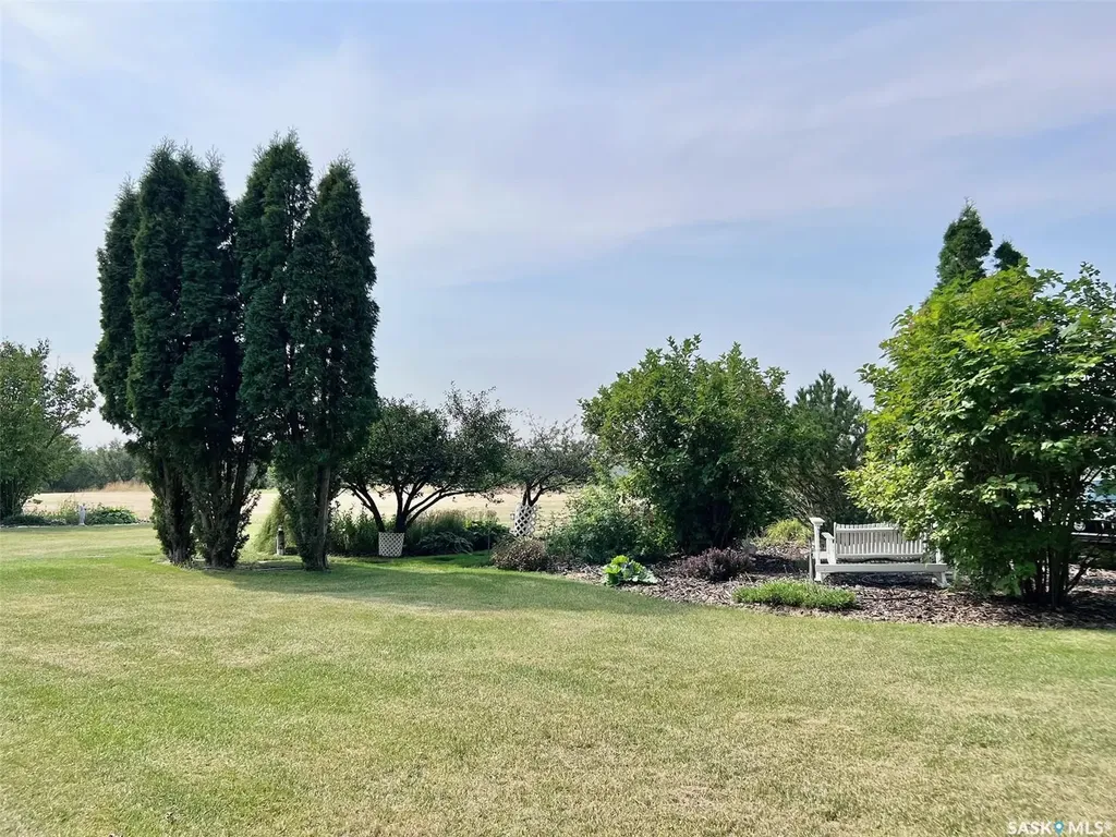 5 Poplar Place Outlook SK S0L 2N0