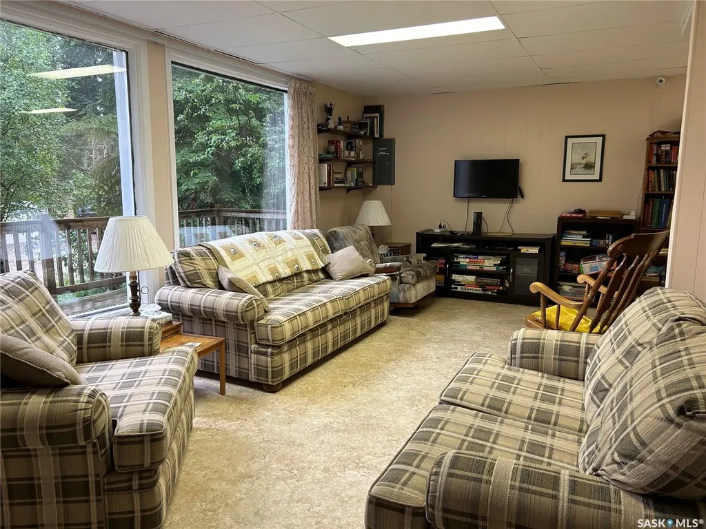 5 Clearsand Drive Candle Lake SK S0J 3E0