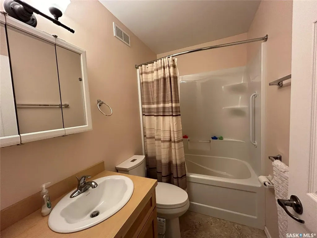 5 Clearsand Drive Candle Lake SK S0J 3E0