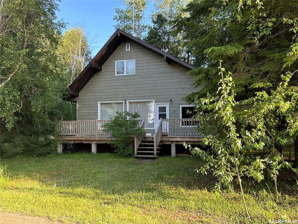 5 Clearsand Drive Candle Lake SK S0J 3E0