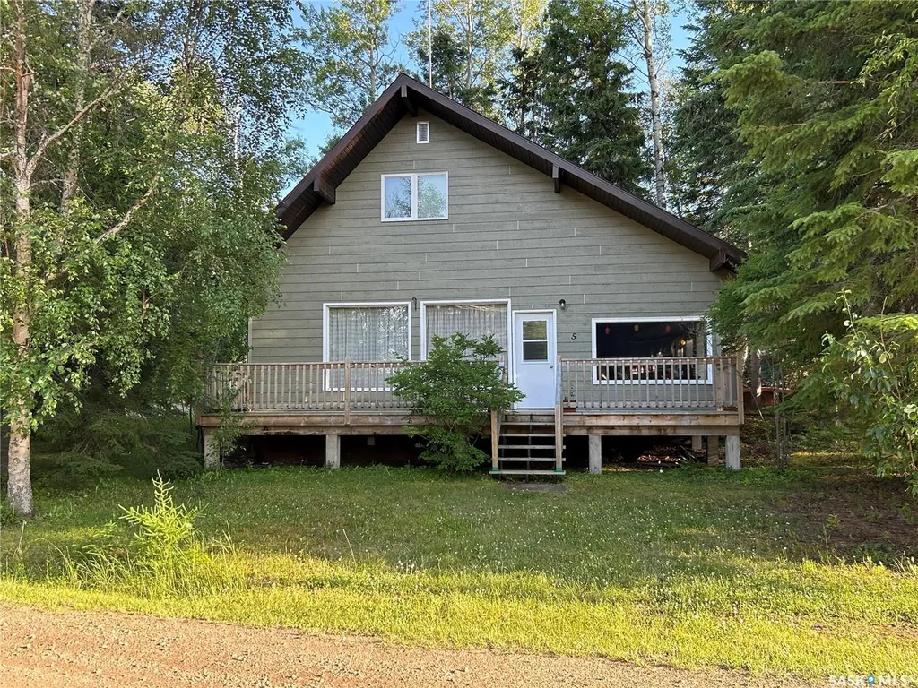 5 Clearsand Drive Candle Lake SK S0J 3E0