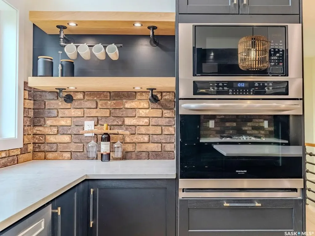 6 Neis Access Road Lakeland Rm No. 521 SK S0J 0N0