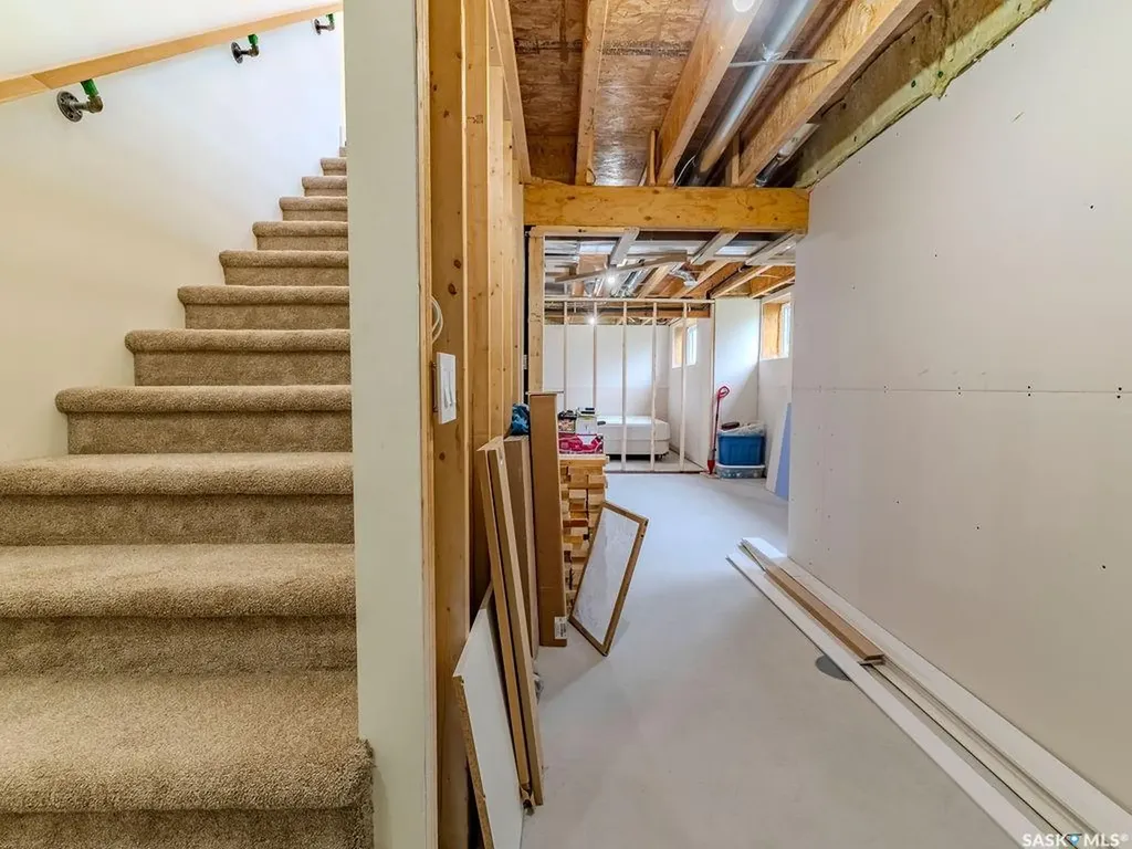 6 Neis Access Road Lakeland Rm No. 521 SK S0J 0N0