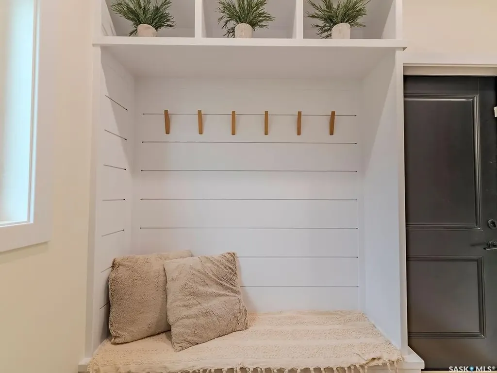 6 Neis Access Road Lakeland Rm No. 521 SK S0J 0N0