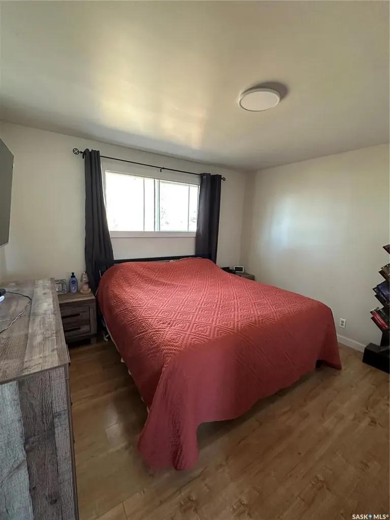 8368 Howard Avenue Gull Lake SK S0N 1A0