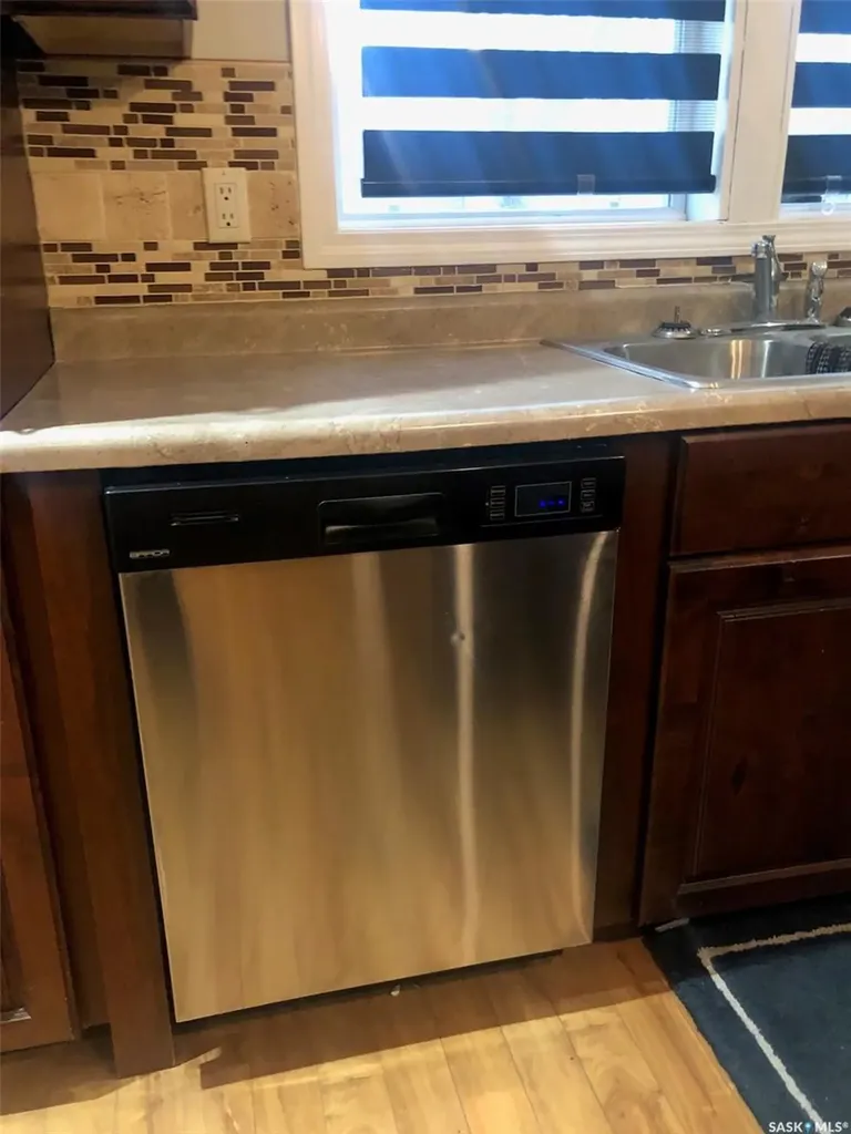 240 3rd Avenue W Canora SK S0A 0L0