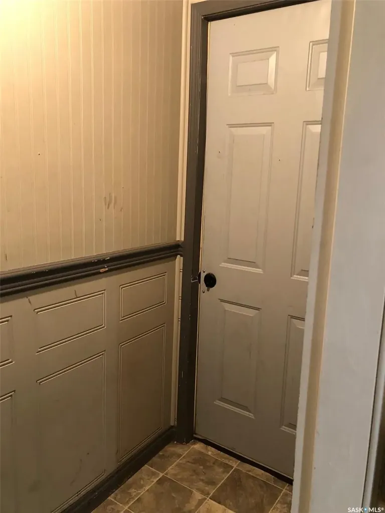 240 3rd Avenue W Canora SK S0A 0L0