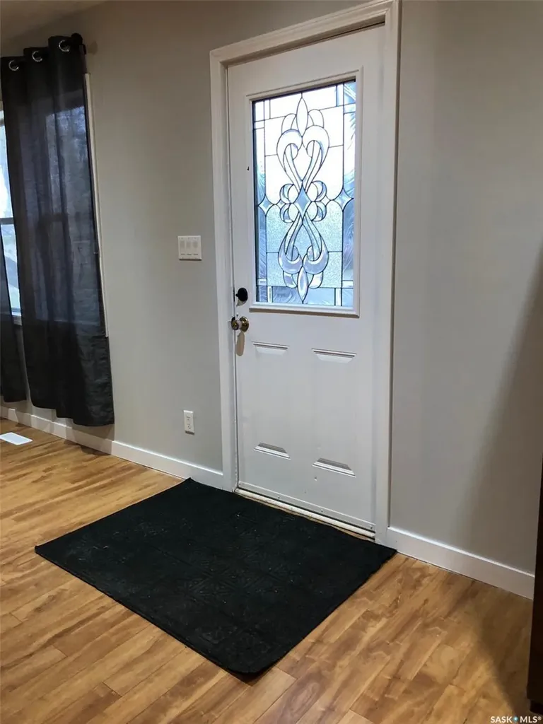 240 3rd Avenue W Canora SK S0A 0L0