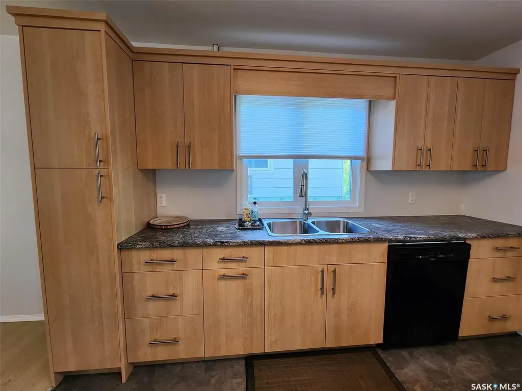 805 Pacific Street Grenfell SK S0G 2B0