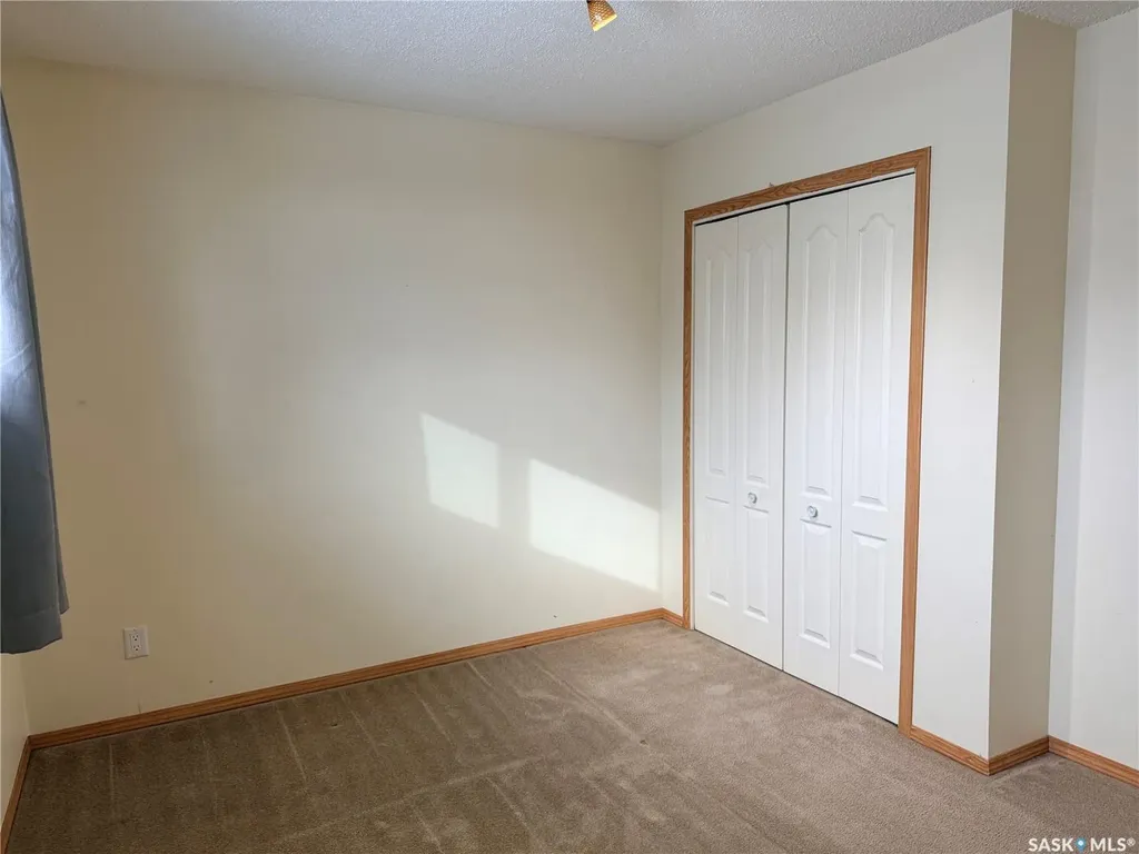 530 First Street Estevan SK S4A 0E8