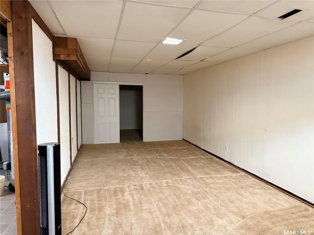 530 First Street Estevan SK S4A 0E8