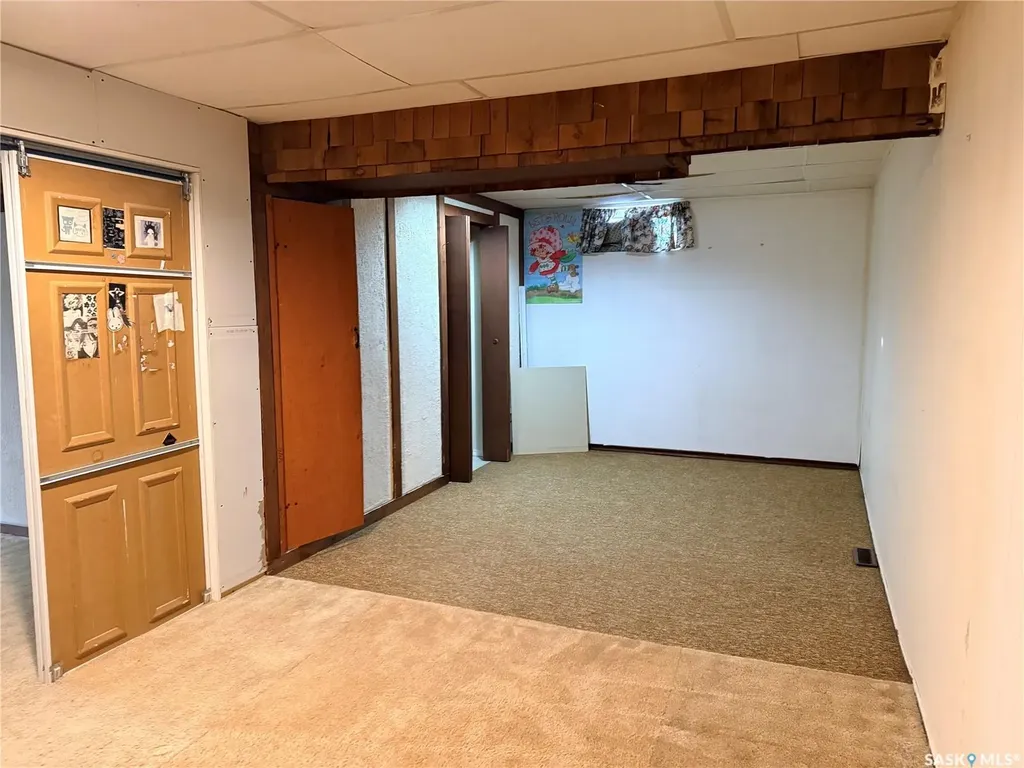 530 First Street Estevan SK S4A 0E8