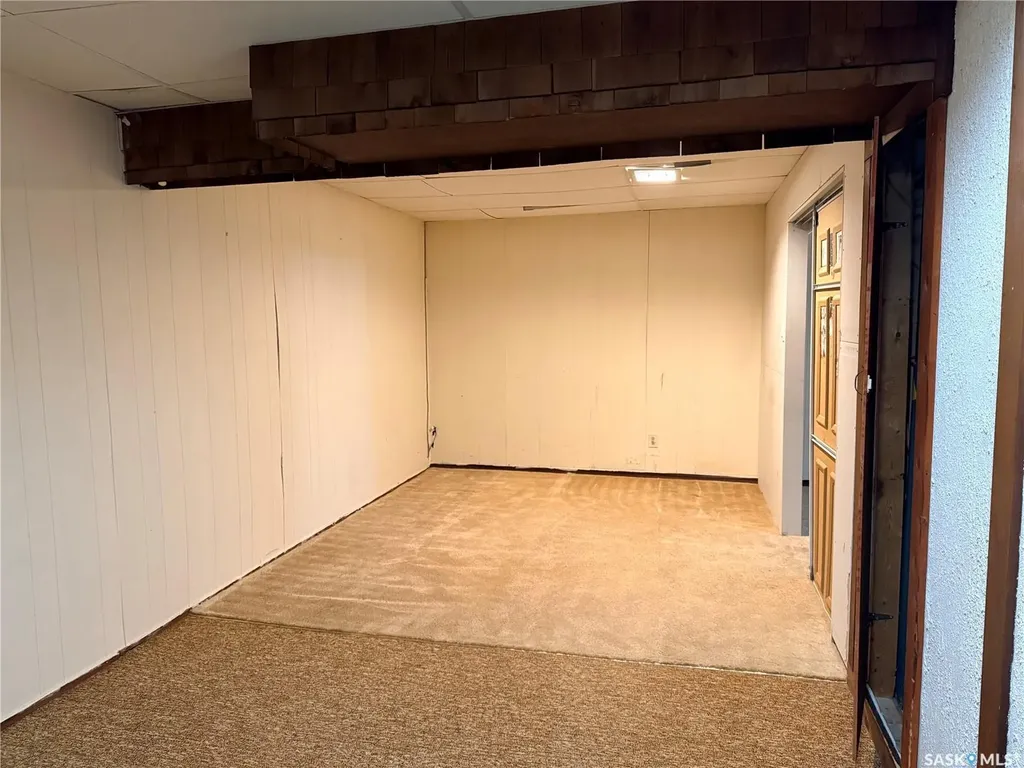 530 First Street Estevan SK S4A 0E8