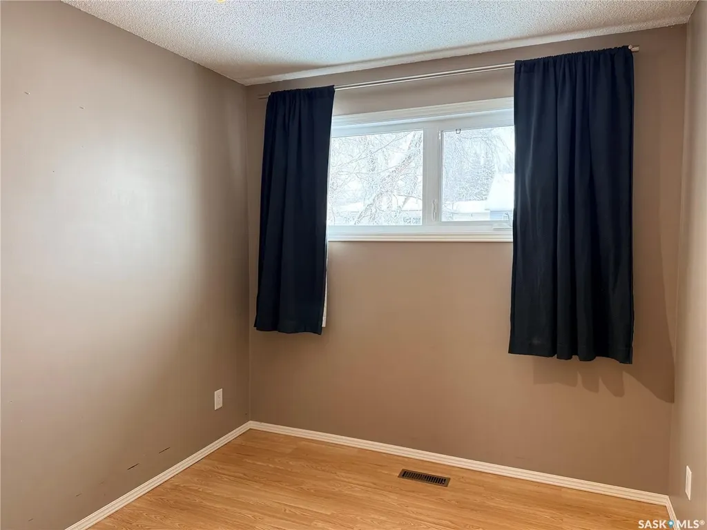 530 First Street Estevan SK S4A 0E8