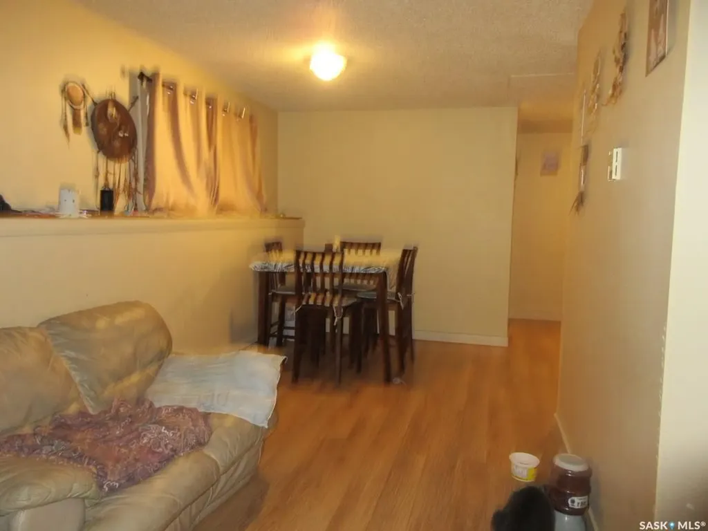 1817 Quebec Street Regina SK S4P 1J6