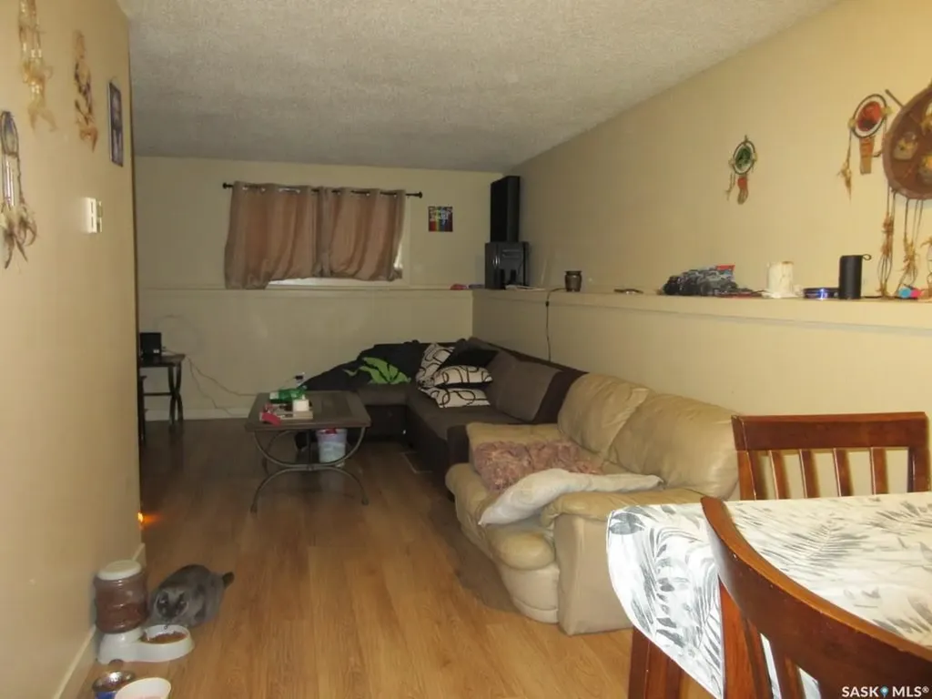 1817 Quebec Street Regina SK S4P 1J6