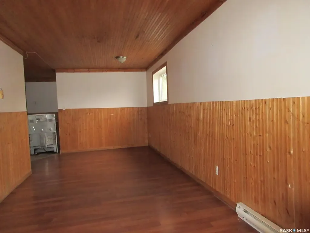 1817 Quebec Street Regina SK S4P 1J6