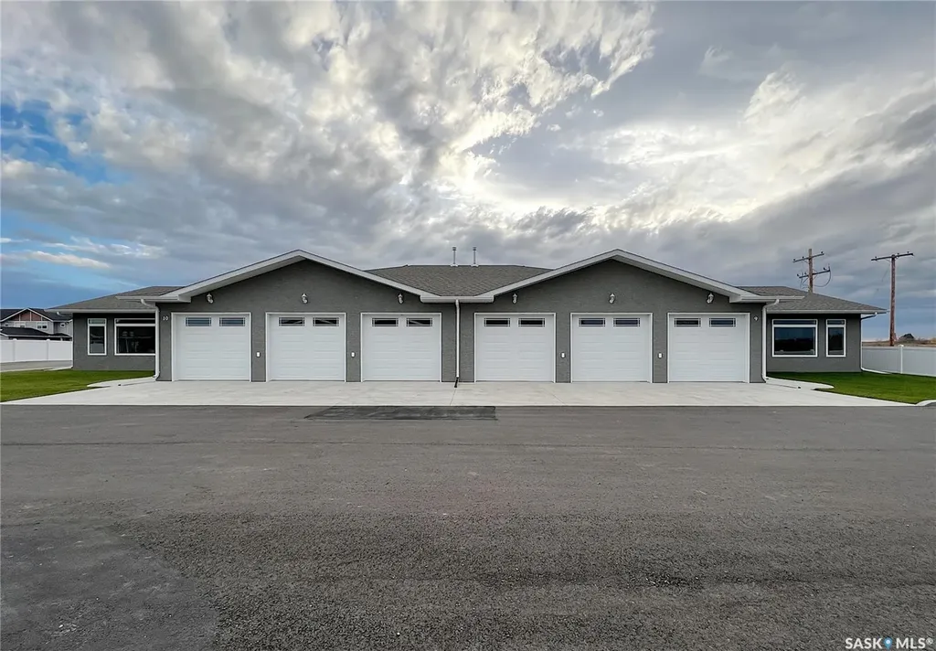 2330 Morsky Drive Estevan SK S4A 3A5