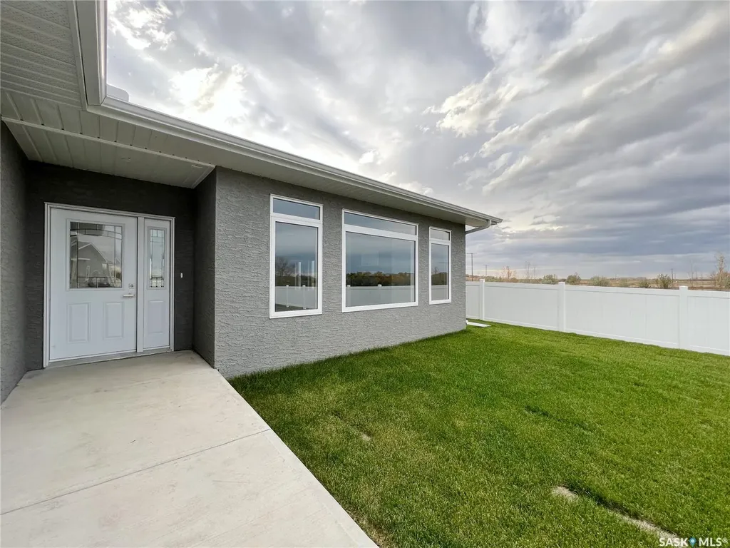 2330 Morsky Drive Estevan SK S4A 3A5