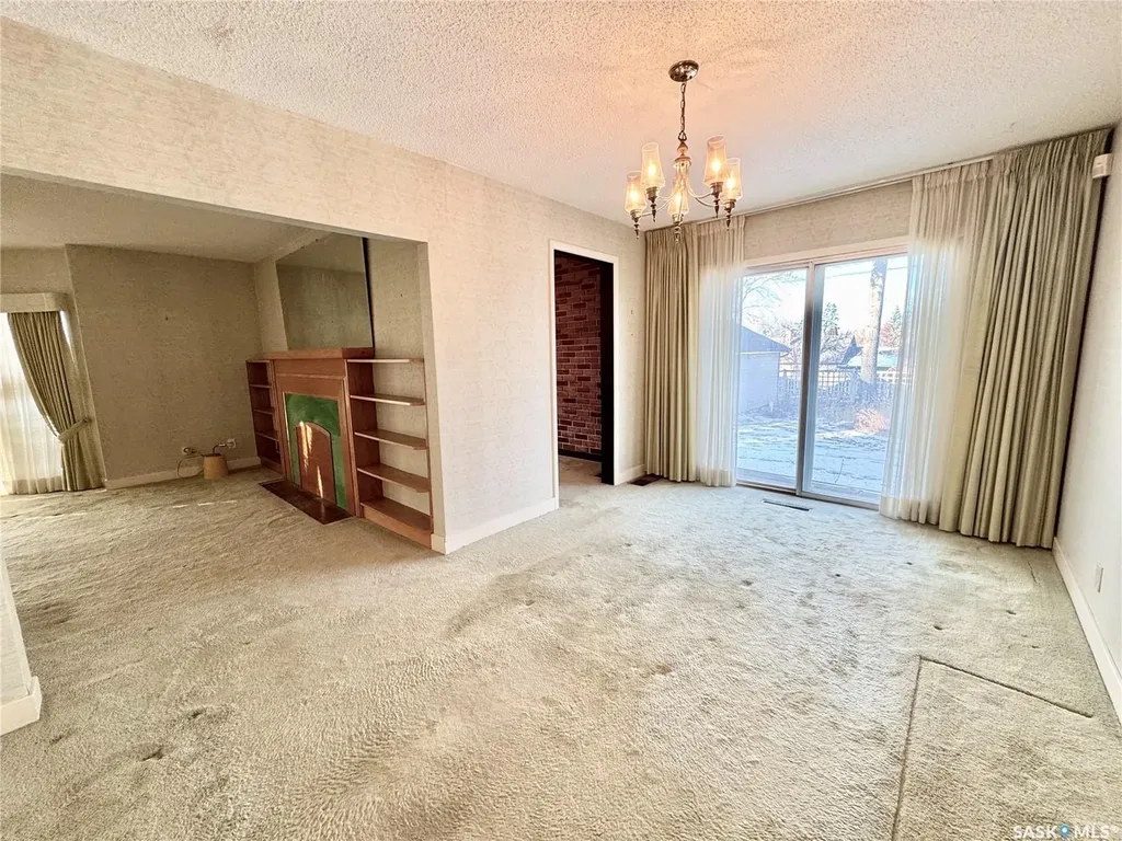 130 21st Street E Prince Albert SK S6V 1M1