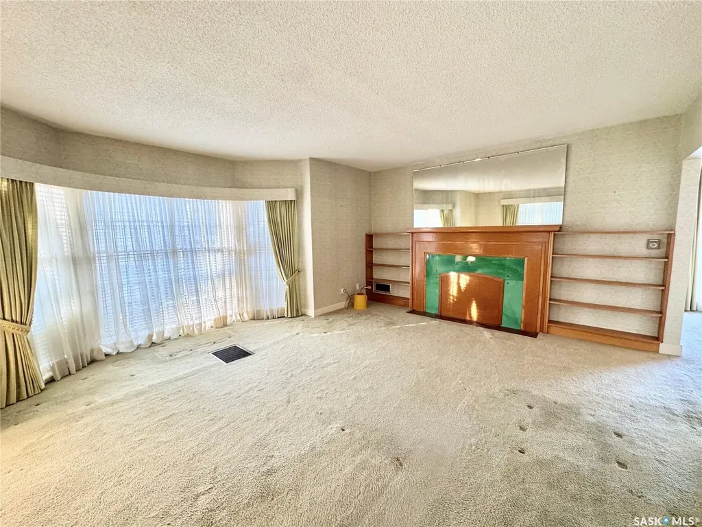 130 21st Street E Prince Albert SK S6V 1M1