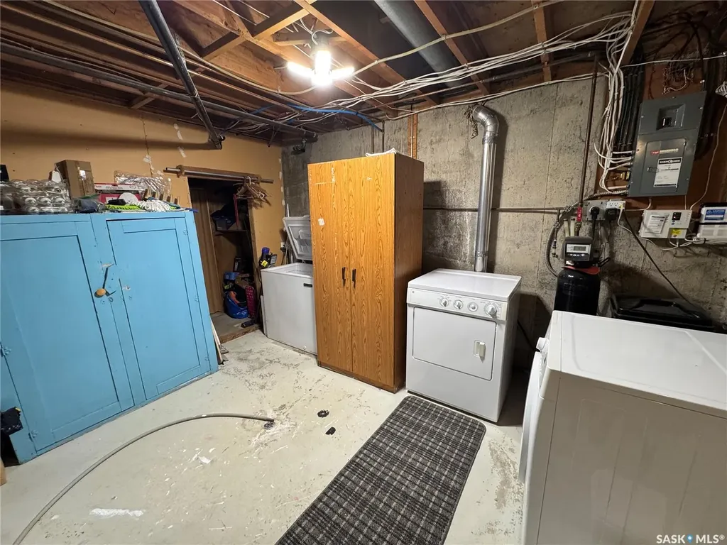 501 7th Avenue W Biggar SK S0K 0M0